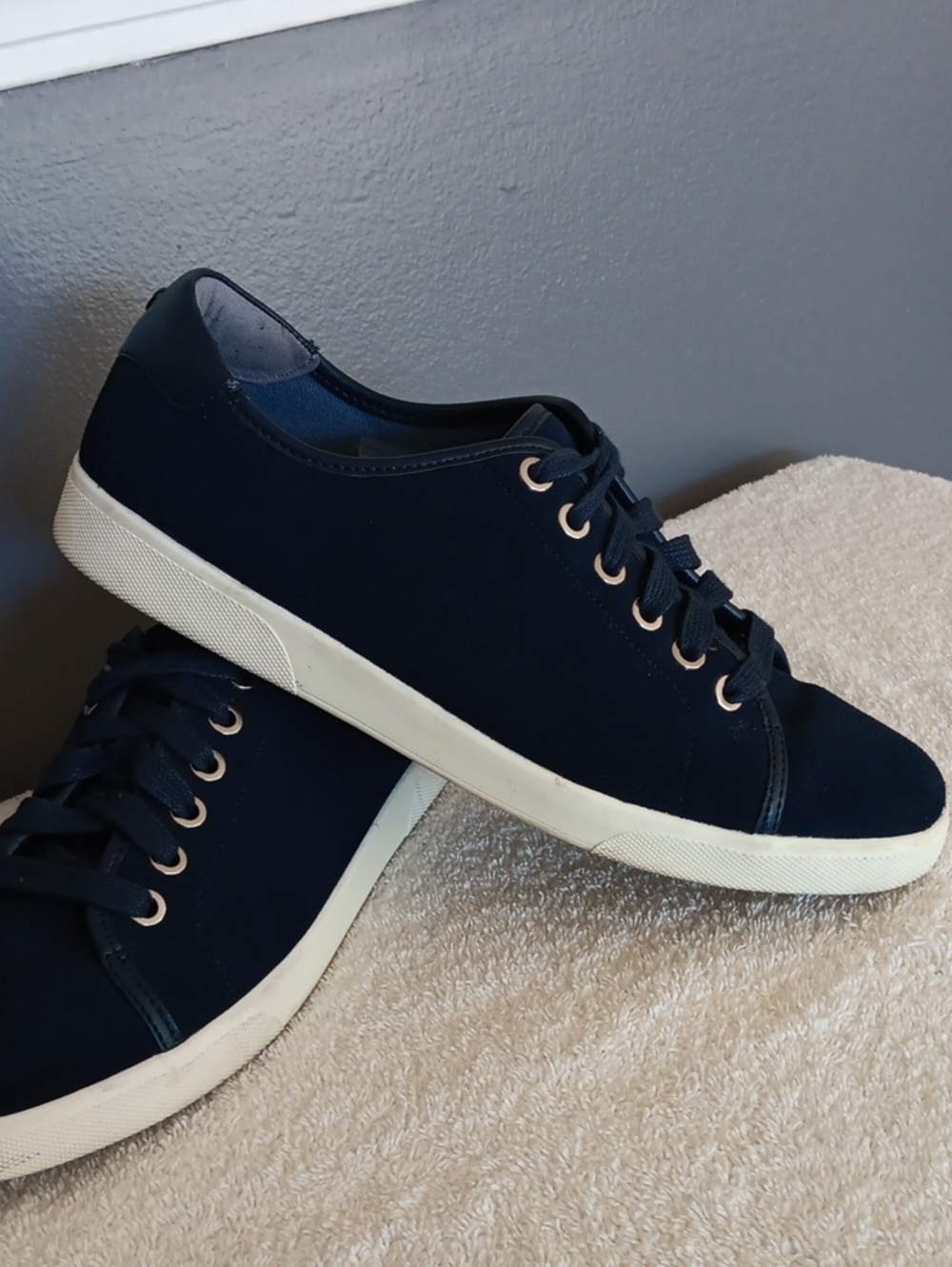 Vionic Sunny Brinley Suede